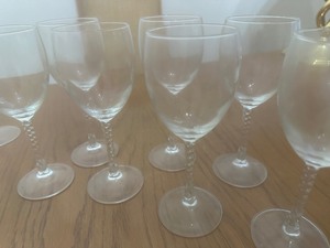 lot 153 image: various wine and champagne glasses