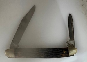 lot 174 image: SCHRADE  POCKET KNIFE  2 BLADE 2 12  & 1 34 BLADES