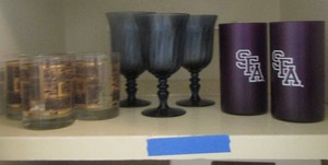 lot 133 image: wine glasses- plastic sfa cups- 4 whiskey glasses