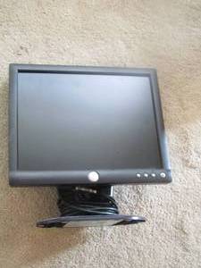 lot 146 image: Dell computer monitor