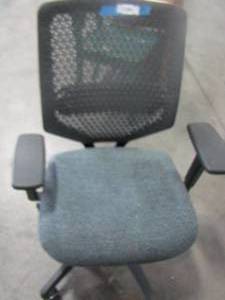 lot 73 image: Rolling office chair  DBL ARMS