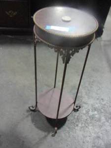 lot 74 image: 2711 circle table plant stand