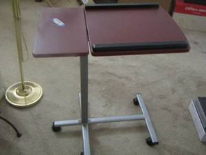 lot 83 image: rolling flip table