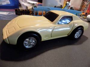 lot 202 image: TONKA  CORVETTE 1976  METAL
