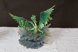 lot 42 image: Dragons of the Huderworld collection