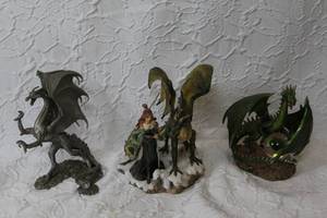 lot 49 image: 3- collectible Dragon figurine see all pictures