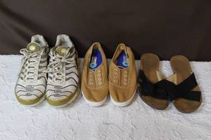 lot 55 image: womens shoes size 6 to 7 12