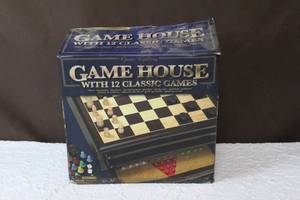 lot 71 image: Game house with 12 classic games