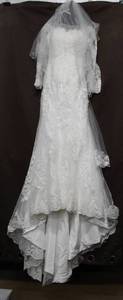 lot 86 image: wedding dress and valve