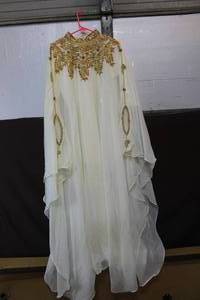 lot 91 image: Abaya Kaftan for Women Dubai Kaftan Very Fancy Long Gown Farasha Kaftan