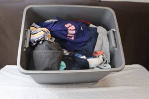 lot 179 image: Mixed lot of toddler clothes
