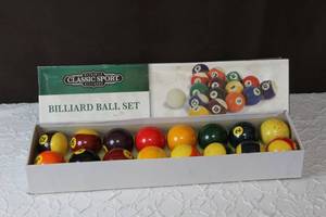 lot 182 image: Billiard ball set
