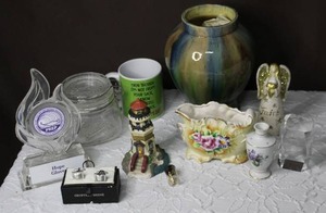 lot 199 image: Mixed lot small pin lady of justicejar with top that snaps closeda funny step dads coffee cup you can call I will send a picture of what it saying if you cant make it out  vases  butterfly paperweight and much more see pictures