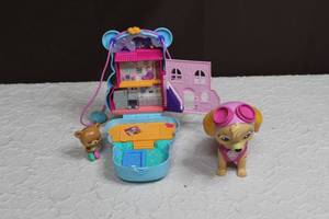 lot 256 image: Polly Pocket teddy bear purse (LPS) bobblehead figureand sky from PAW patrol