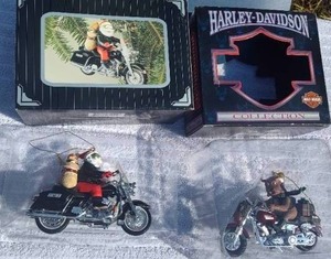 lot 273 image: Harley-Davidson ornaments