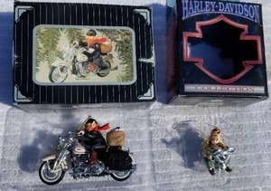 lot 274 image: Harley-Davidson ornaments