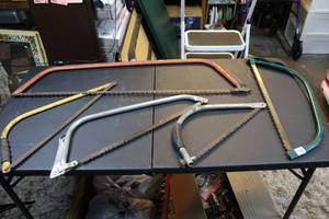 lot 294 image: Lot of hand saws