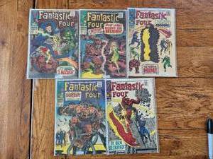 lot 43 image: Marvel Comics - Fantastic Four 12 cent - #65, 66, 67, 68, 69 - Do not open stickers are not on comic