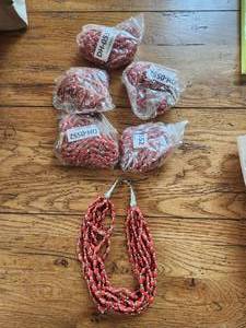 lot 26 image: Selection of custom-made necklaces - Qty. 6