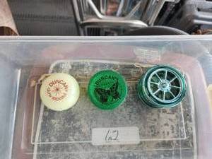 lot 67 image: Selection of yoyos
