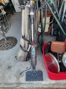 lot 108 image: Shark steam mop floor cleaner