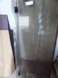 lot 332 image: golf cart windshield