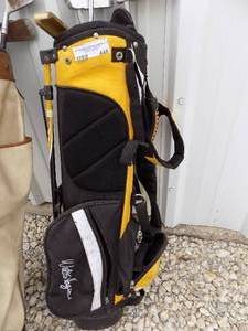 lot 448 image: HANSEN JR GOLF BAG - PUTTERS -   IDEA, PGA 100,  STANDUP,  MITSUSHIBA  PLUS