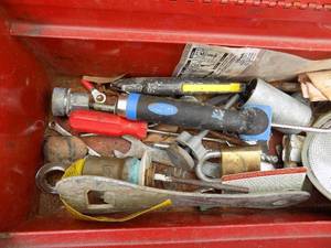 lot 439 image: TOOL BOX WITH CONTENTS