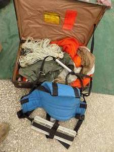 lot 431 image: PARACHUTE IN A SUITCASE AND A  A SEAT FOR PARAGLIDING