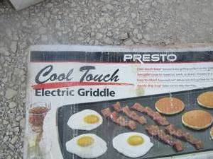 lot 47 image: cool touch electric griddle