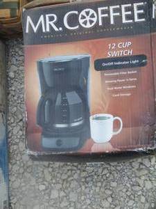 lot 58 image: Mar coffee new in box