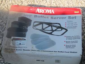 lot 77 image: Aroma 8 piece buffet server