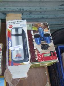 lot 103 image: soup thermos- 4 piece travel mug set