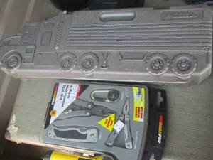 lot 127 image: 6 piece multi function tool set new