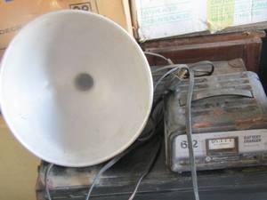 lot 163 image: large shoplight - battery charger