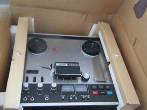 lot 176 image: Teac 3300s 2 CHANNEL STEREO REEL TO REEL TAPE RECORDER