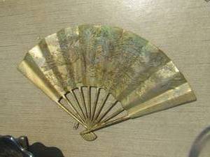 lot 230 image: metal brass color fan