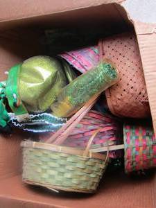 lot 241 image: saint patricks day dcor items and wicker baskets