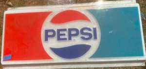 lot 1 image: PEPSI SIGN  23 x 48  hard plastic