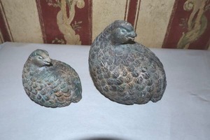 lot 50 image: Two Vintage metal Quail figurines