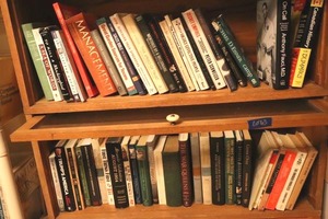 lot 63 image: Books a little bit of everything, see photos