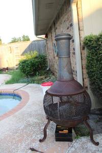 lot 275 image: Chiminea outdoor fireplace with starter sticks