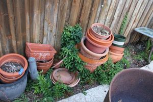 lot 261 image: Garden planters