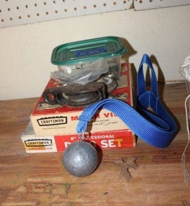 lot 324 image: Pulleys, Miter vise, and Dado set blades