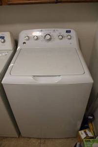 lot 195 image: GE washing machine model GTW465ASN1WW
