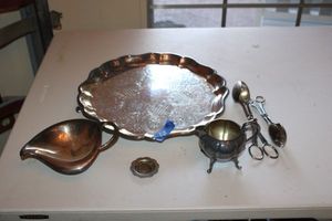 lot 105 image: Silver plated serving tray, bowl, creamer, and salad tongs