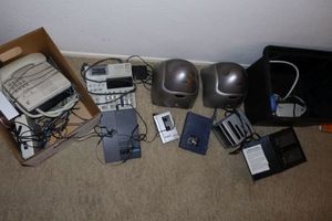 lot 246 image: Electronics computer speakers, Panasonic walkman, portable radio, office phones and answering machine