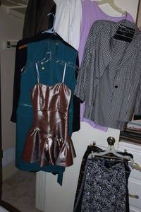 lot 231 image: Womens clothes size SM, 8 and 10. Dresses, blouses and skirts