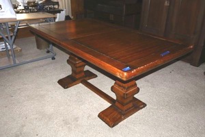 lot 127 image: Solid wood dual pedestal dining table - 36W x 64.5D x 30H