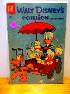 lot 132 image: Walt Disneys Comics and Stories 182, Dell Comic 1955, Carl Barks Art $$